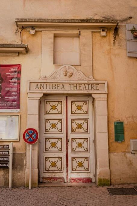 Au Coeur Du Viel Antibes - Cosy Appartement Exteriör bild