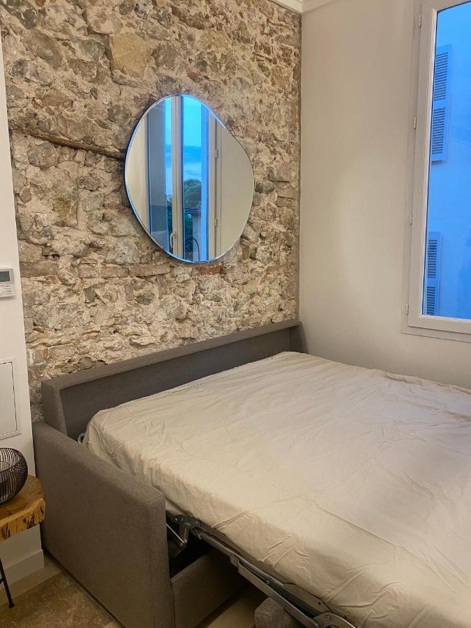 Au Coeur Du Viel Antibes - Cosy Appartement Exteriör bild